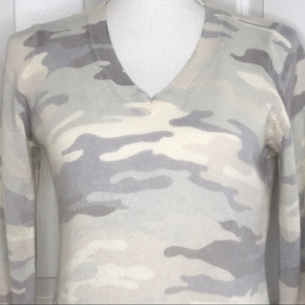 CHARTER CLUB Cashmere camo sweater small - Picture 4 of 8